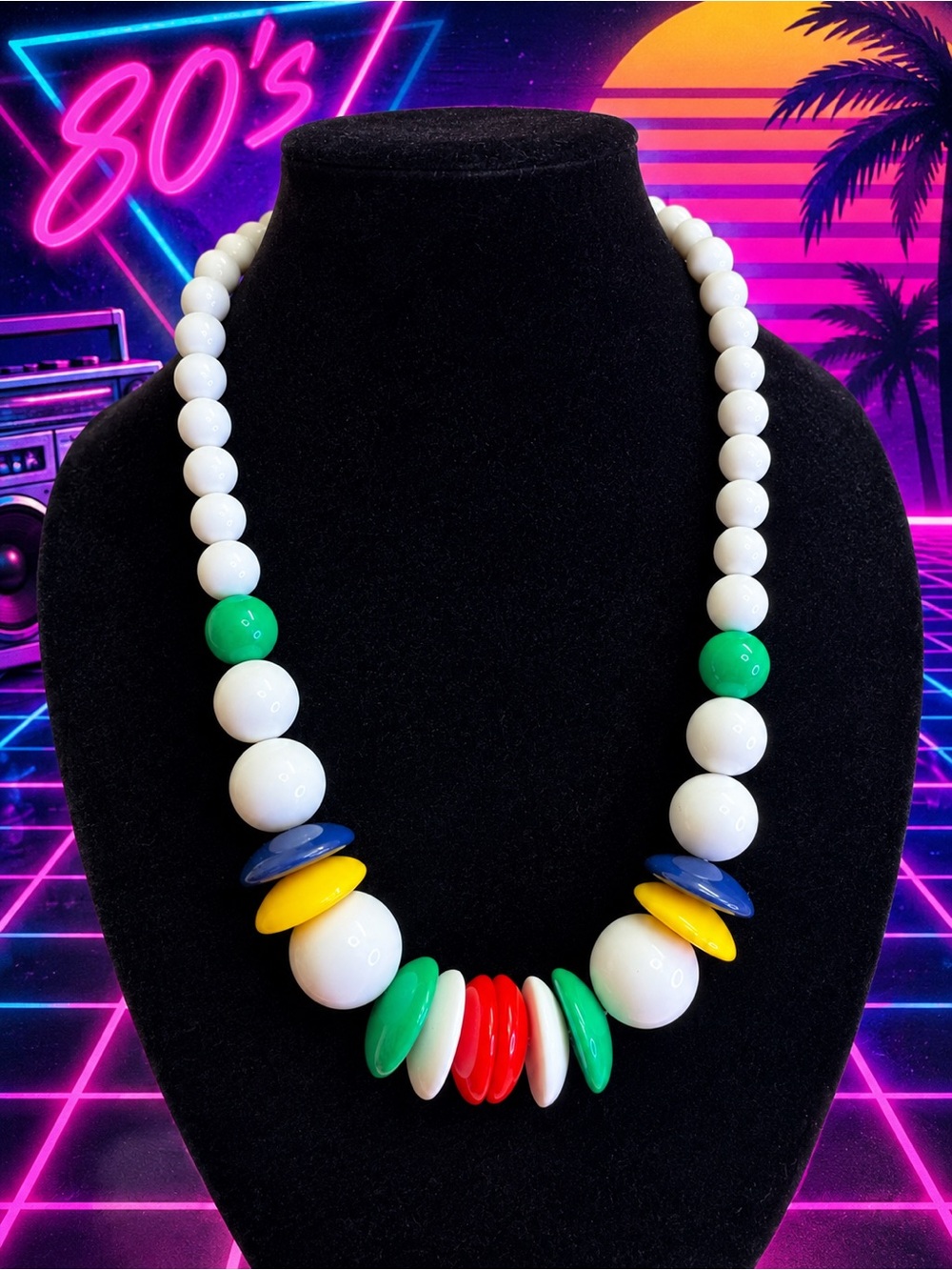 Colorful Retro Chunky Bead Necklace - White, Green, Blue, Yellow, Red